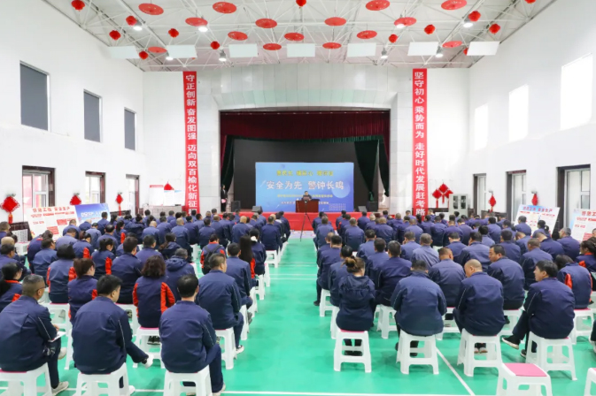 晋中市人力资源和社会保障局在我公司开展工伤预防宣传活动